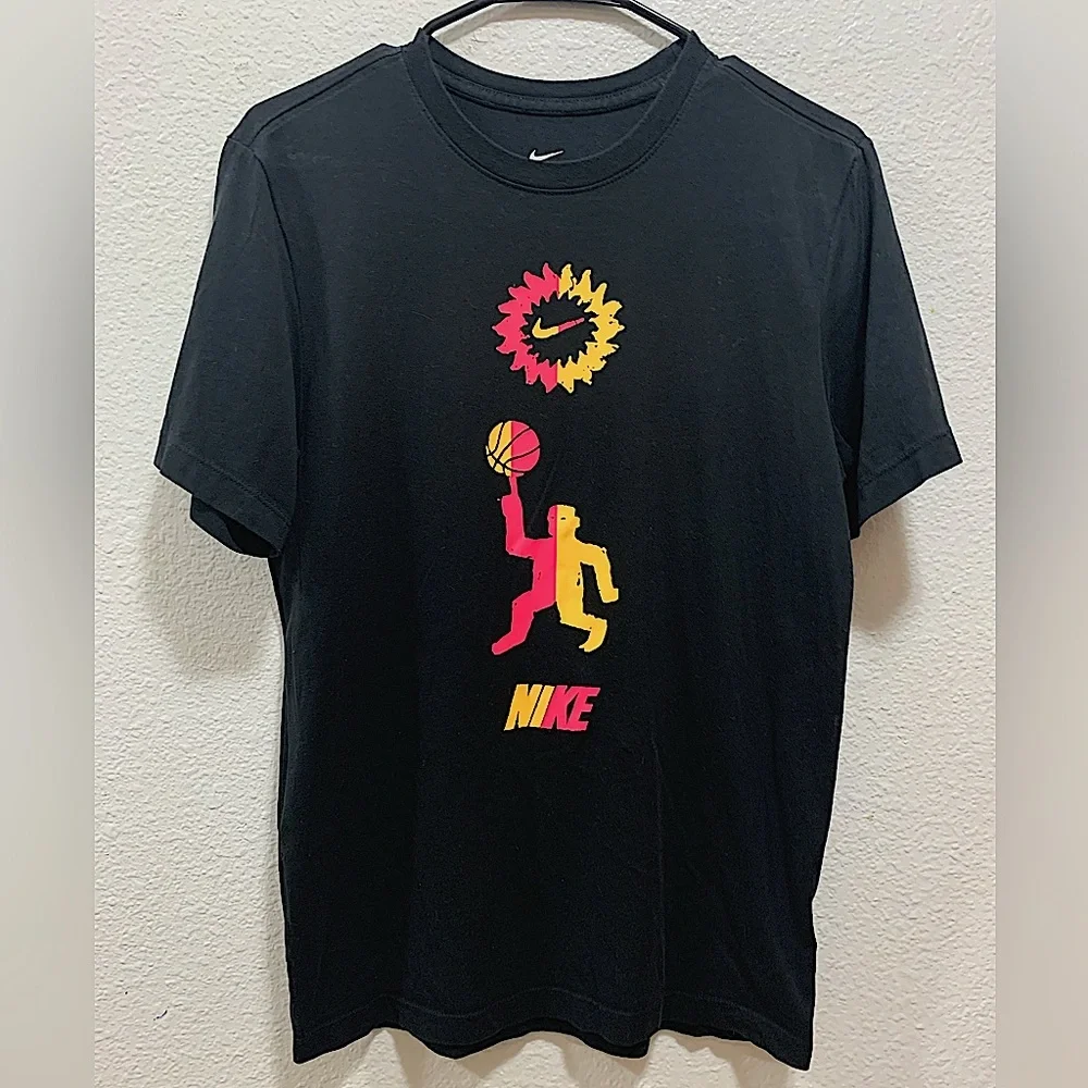 Nike tee basketball Dri Fit short sleeve unisex men’s graphic athletic shirt - Picture 2 of 4